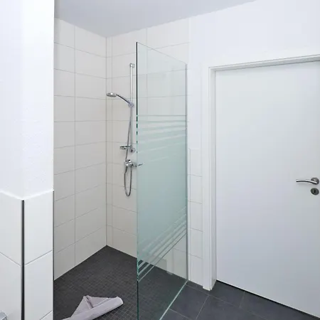 Am Grooten Steen, 4 Apartment *